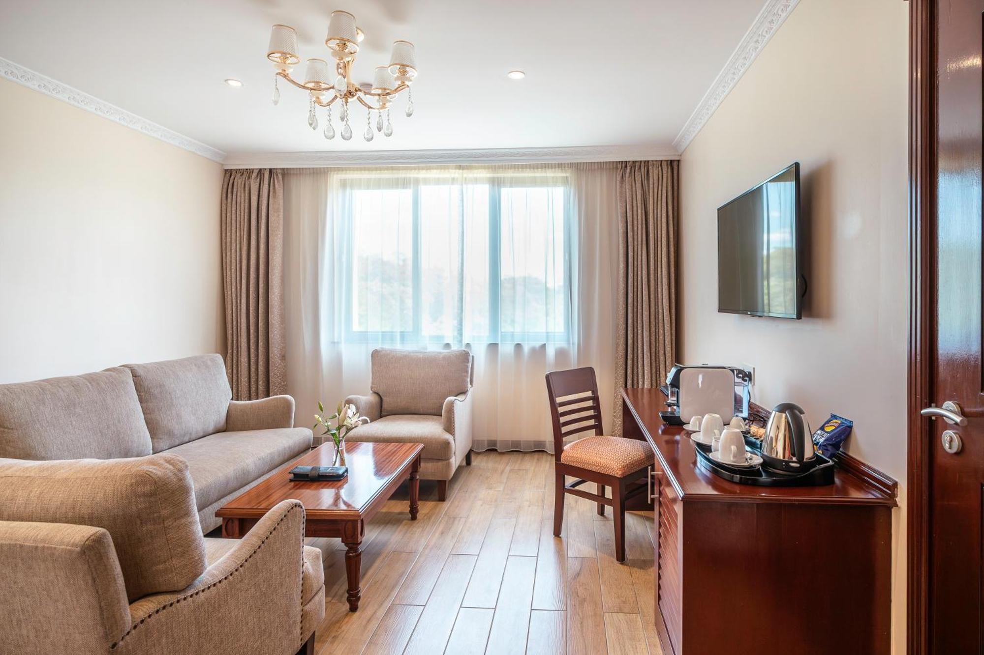 Sarova Woodlands Hotel And Spa Nakuru Exteriör bild