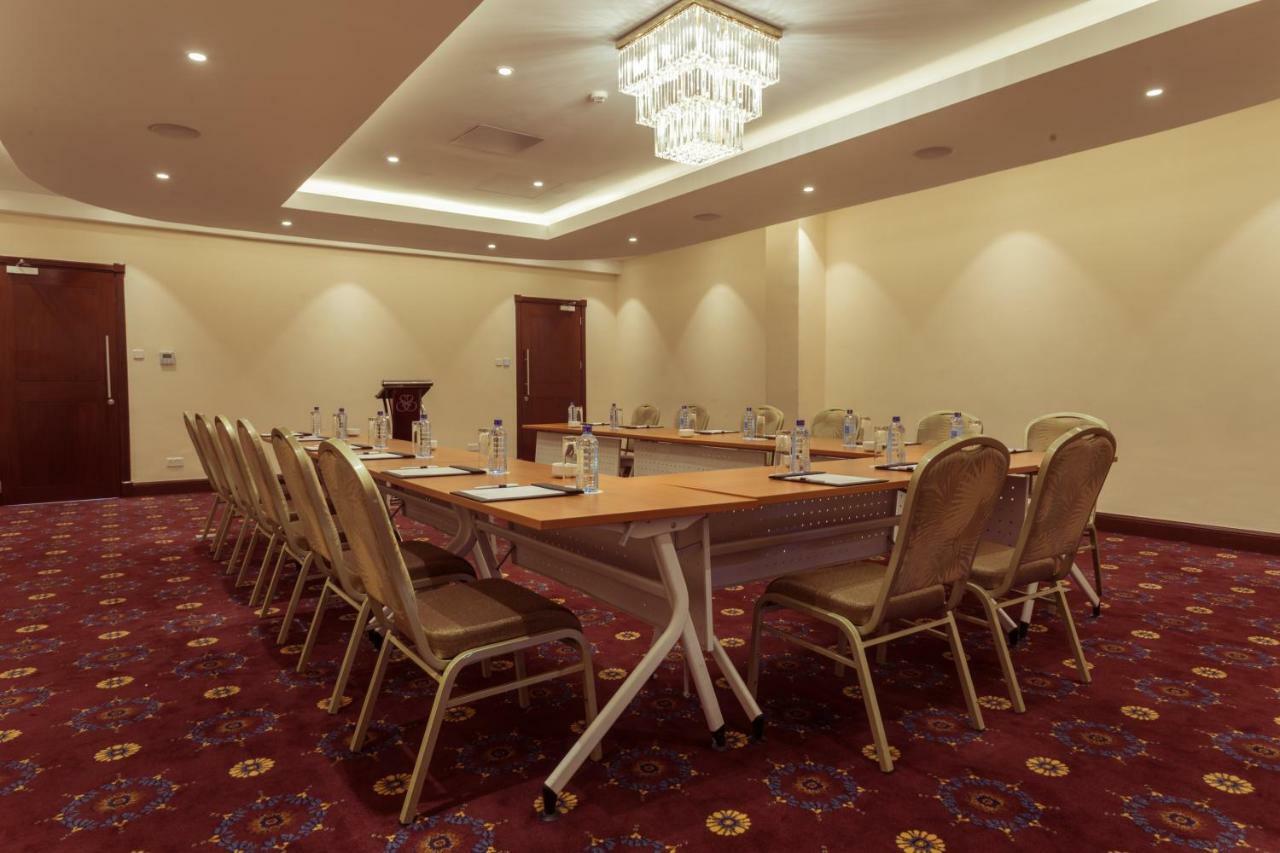 Sarova Woodlands Hotel And Spa Nakuru Exteriör bild